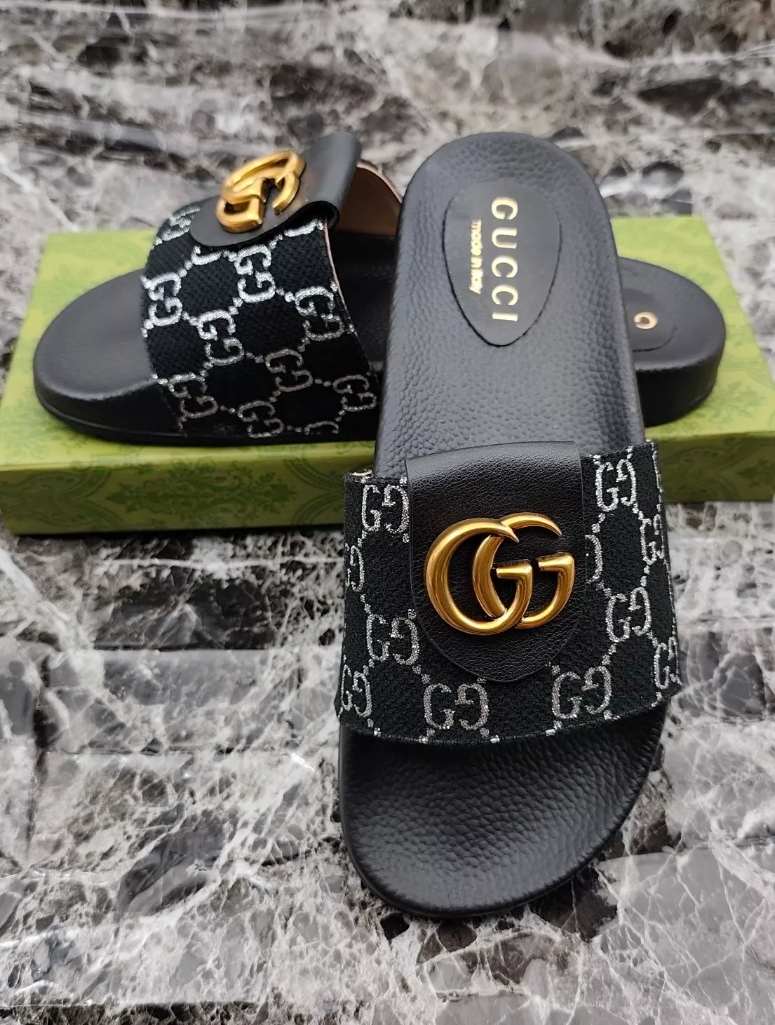 gucci chaussons pour homme s_12a2bb21